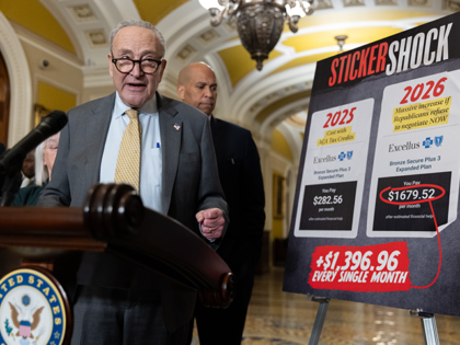 spc-ar-11-8-25 WASHINGTON, DC - OCTOBER 15: Senate Minority Leader Chuck Schumer (D-NY) speaks at a press
