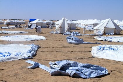 Exhausted health workers have been treating patients in makeshift tents at Al-Dabbah camp
