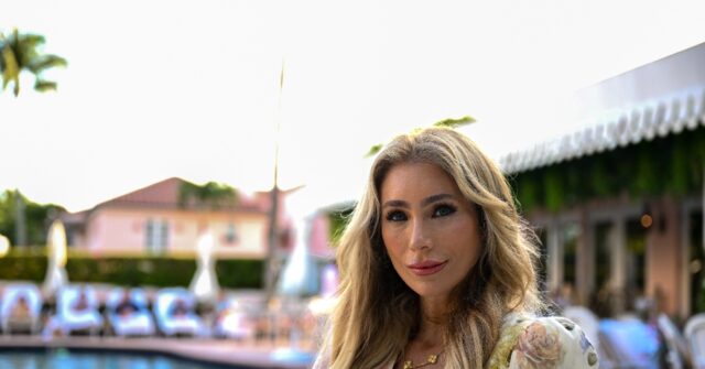 Big lips and botox: In Trump's world, fashion and makeup get political