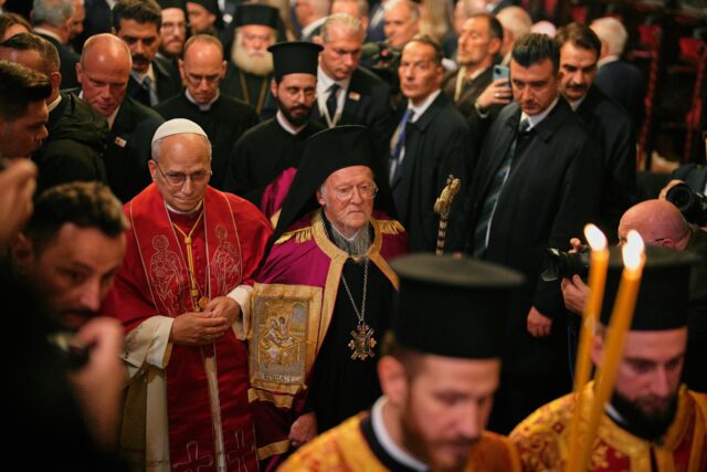 APTOPIX Turkey Mideast Pope The Associated Press