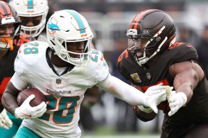 Achane, Gibbs lead Week 13 fantasy football running back rankings