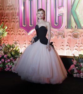 Ariana Grande expects her 'SNL' episode with Cher to be 'gayest' ever