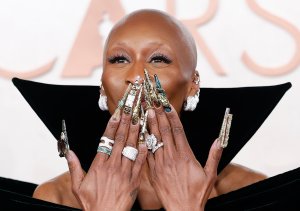 Cynthia Erivo kicks off Macy's Thanksgiving Day Parade