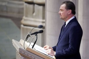 Famed conservationist Jane Goodall honored in Washington service