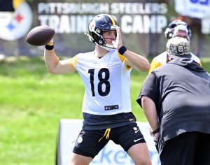 Pittsburgh Steelers activate quarterback Will Howard to active roster