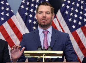 Rep. Eric Swalwell running for governor of California