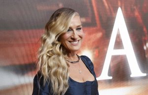 Sarah Jessica Parker to receive the Carol Burnett Golden Globe