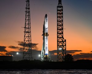 Solar flares pause Blue Origin-NASA Mars probe launch