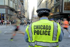 1 teen dead, 8 wounded in 2 shootings in downtown Chicago