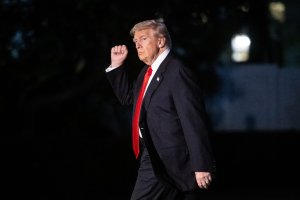 Trump endorses Cuomo, warns against voting Republican in NYC mayor's race