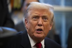 Trump asks Israeli president to pardon PM Netanyahu