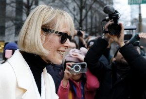 Trump asks Supreme Court to overturn $5M Carroll ruling