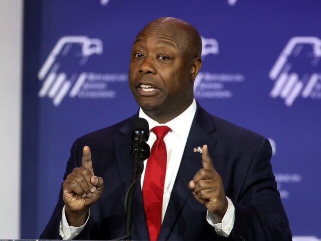U.S. Senator Tim Scott speaking with attendees at the Republican Jewish Coalition's 2023 A