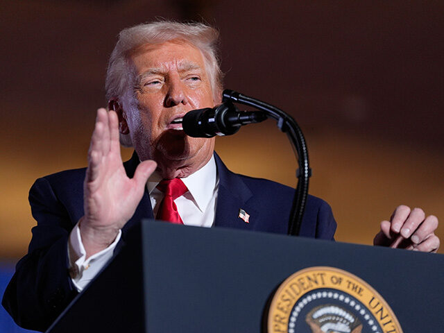 Title: Trump Image ID: 25344040179065 Article: President Donald Trump speaks at Mount Airy