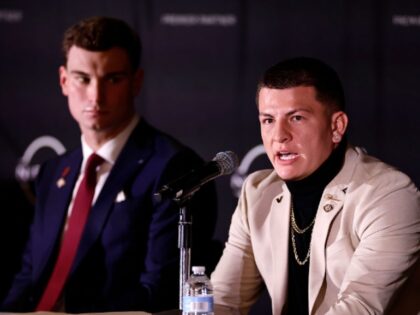 Adam Hunger_Getty Images (2)