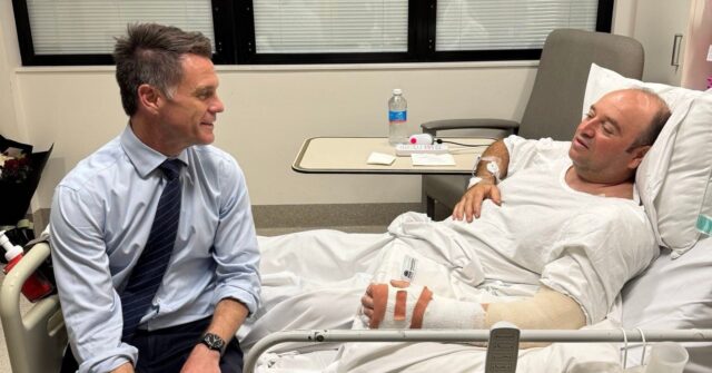 Over $2.6 Million Raised for Hero Who Disarmed Bondi Beach Terrorist