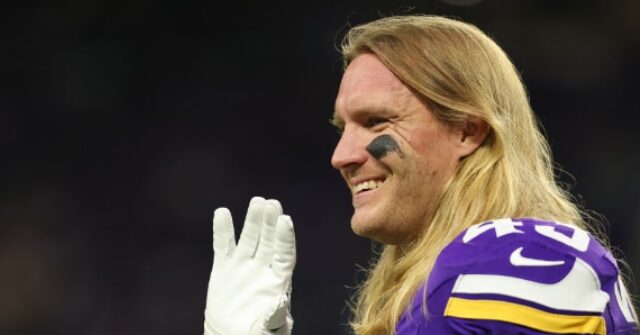 NFL Stars in Reminisce on Christmas Memories While Donating Toys to Needy Kids