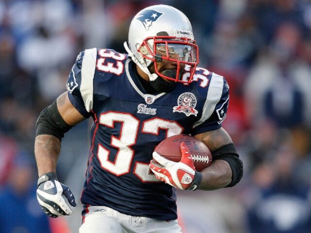 Elsa_Getty Images of the New England Patriots against the Baltimore Ravens during the 2010 AFC wild-card pla