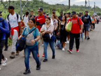 Justice Department Ends Clinton Rule Giving Welfare to Migrants