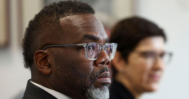 At Least 11 Shot During Weekend in Mayor Brandon Johnson's Chicago