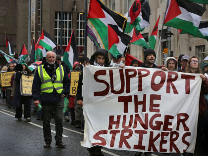 LIVERPOOL, UNITED KINGDOM - 2025/12/07: Supporters of the prison hunger strikers join the