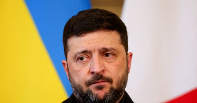 Zelensky Doubles Down on Refusal to Cede Land in Donbas to Russia