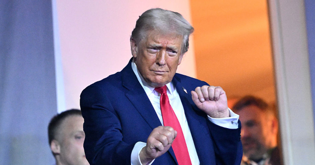 
                            Poll: Trump's Approval Rating Lands at 50 Percent, 9 Points Above Water