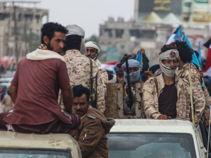 Yemenis members of the Sabahiha tribes of Lahj, who live along the strip between the south