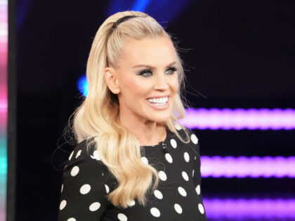 JennyMcCarthy BURBANK, CALIFORNIA - November 14: The Masked Singer panelist Jenny McCarthy appears on &q