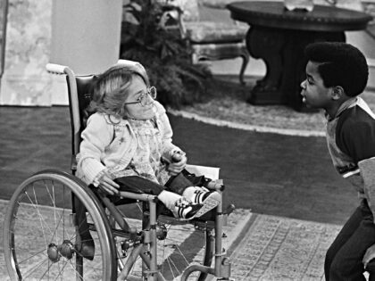 DIFF'RENT STROKES -- "Count Your Blessings" Episode 10 -- Pictured: (l-r) Melanie Watson a