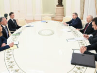 Trump Envoys Meet with Putin in Moscow