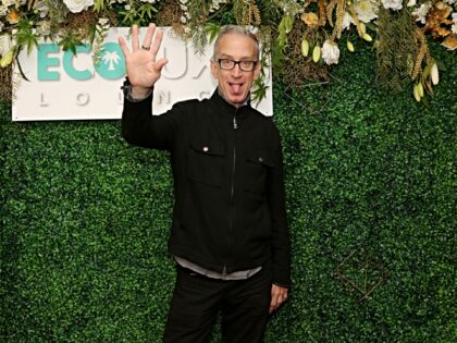 BEVERLY HILLS, CALIFORNIA - FEBRUARY 22: Andy Dick attends Debbie Durkin's EcoLuxe Lounge