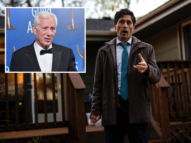 MINNEAPOLIS, MN - OCTOBER 26: Minneapolis mayor Jacob Frey speaks with constituents at a b