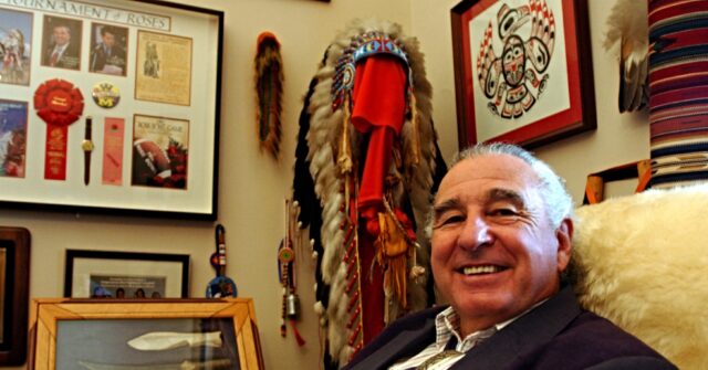 Former U.S. Sen. Ben Nighthorse Campbell, of Colorado, Dies at 92