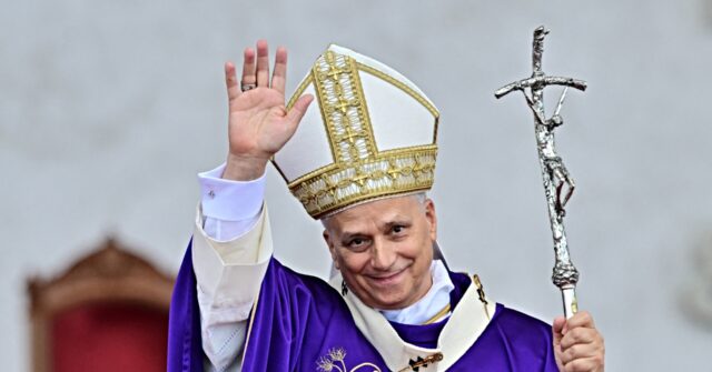 Thousands Flock to Beirut Mass and 'Heavenly Celebration' with Pope