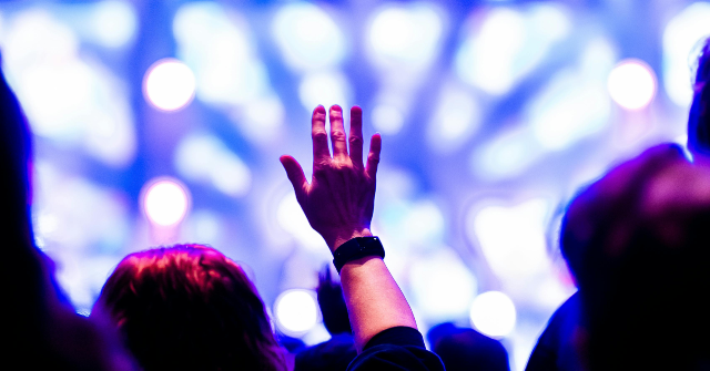 Texas Church Uses 1,000 Drones to Share Christmas Story, Life of Jesus