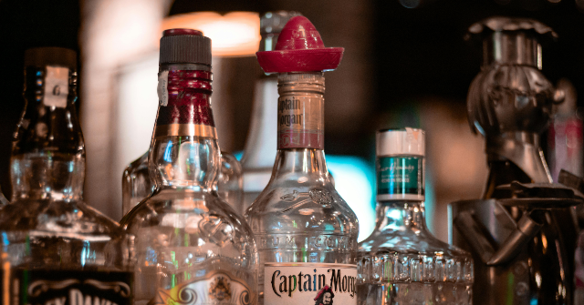 Reports: Saudi Arabia’s only Liquor Store Expands Sales for Wealthy Foreigners