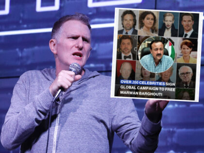 NEW YORK, NEW YORK - MAY 27: Comedian Michael Rapaport performs at The Nitecap's Moon