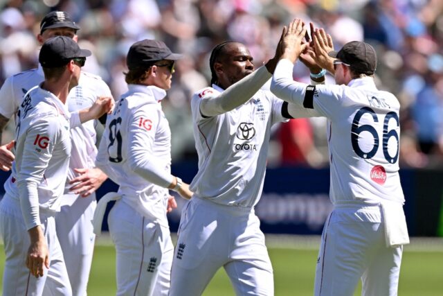 England's Jofra Archer (second right) celebrates after dismissing Australia's Ja