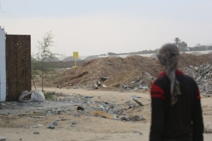 The Gaza ceasefire plan's initial steps saw Israeli troops withdraw to positions behi