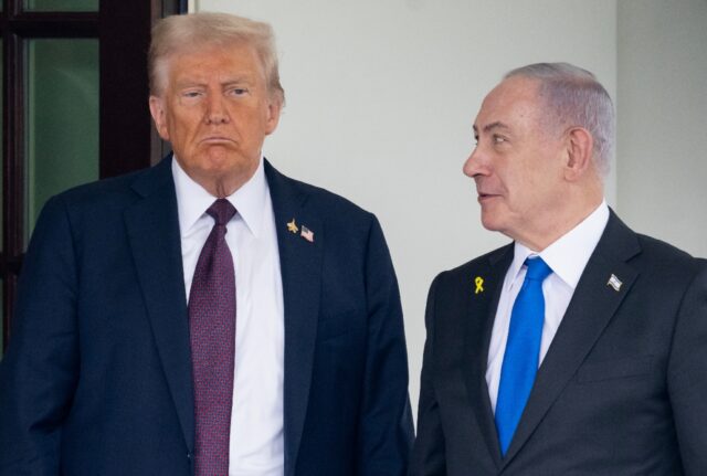 Israeli Prime Minister Benjamin Netanyahu (R) will meet with President Donald Trump -- the