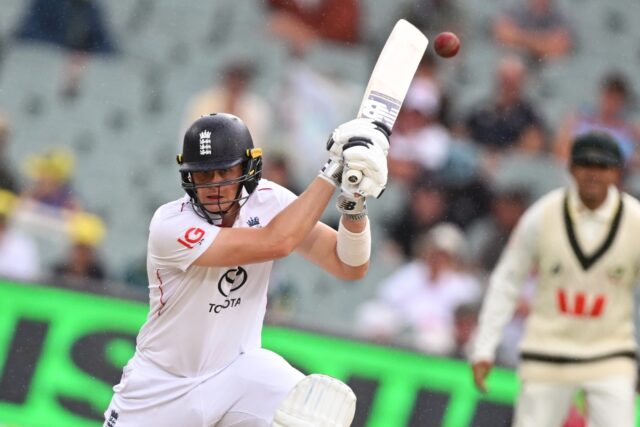 Jamie Smith made 60 for England before falling to Mitchell Starc