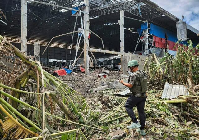 Thai fighter jets dropped three bombs in an area of Poipet city on Thursday morning, the C