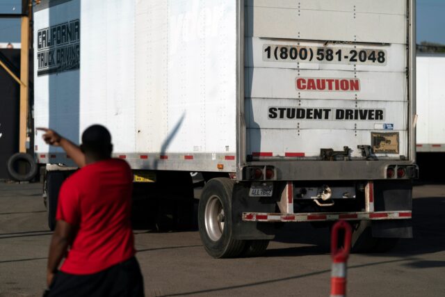 Commercial Driver's Licenses Immigrants The Associated Press