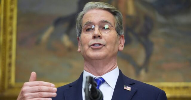 
                            Treasury rachets up investigations targeting Minnesota's Somali community for fraud - Breitbart