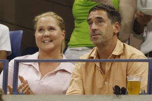 Amy Schumer announces divorce from Chris Fischer