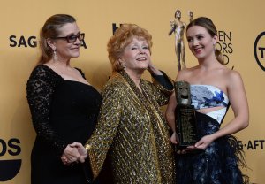 Billie Lourd remembers Carrie Fisher on 9th anniversary of death