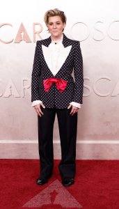 Brandi Carlile plays new music on NPR's 'Tiny Desk Concert'