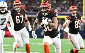 Chase Brown, Bengals drub Dolphins, spoil QB Quinn Ewers' first start