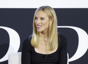 'Duck Dynasty' star Jessica Robertson welcomes a granddaughter